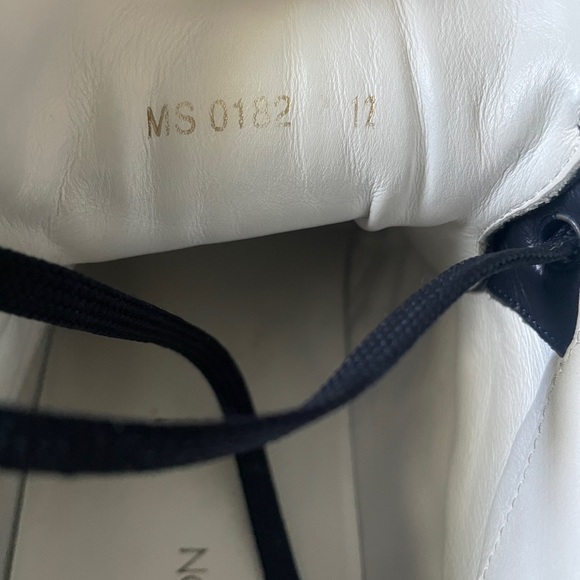 Louis Vuitton Men’s High Too Leather Sneakers.. - Picture 5 of 6